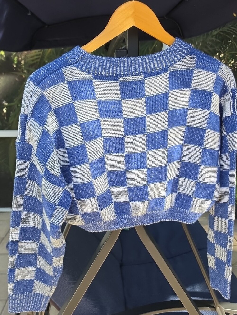 SHEIN Checker Pattern Drop Shoulder Cropped Sweater - Picture 5 of 7